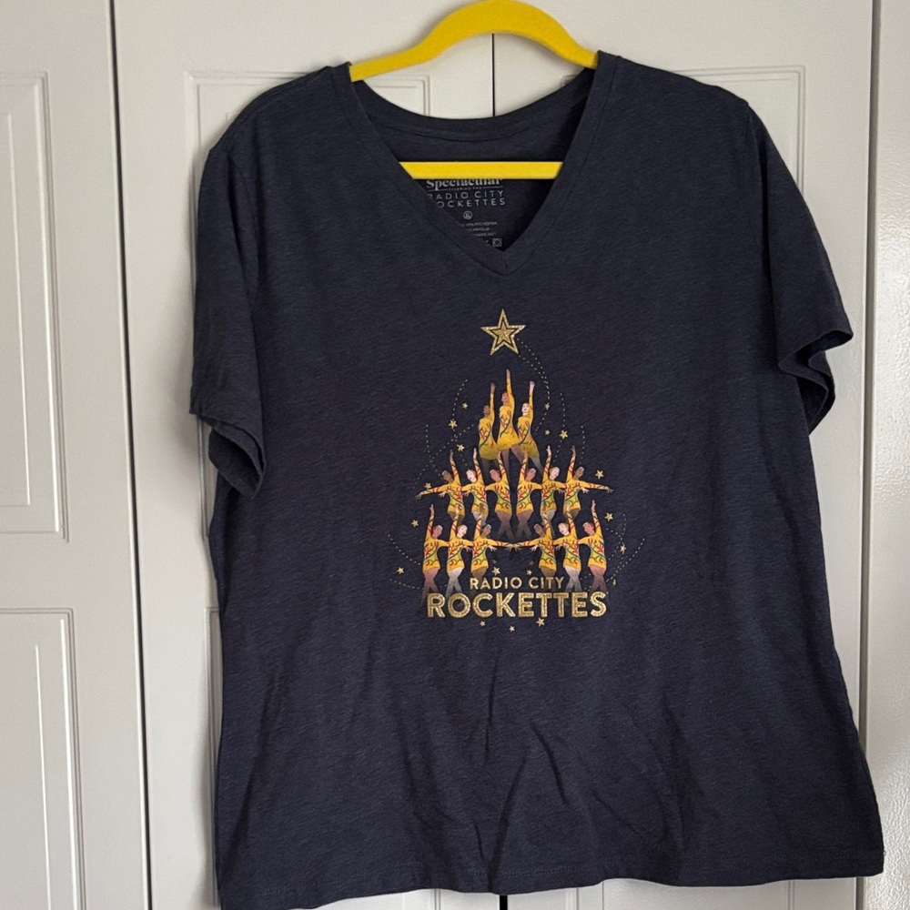 Radio City Rockettes Vneck Tshirt